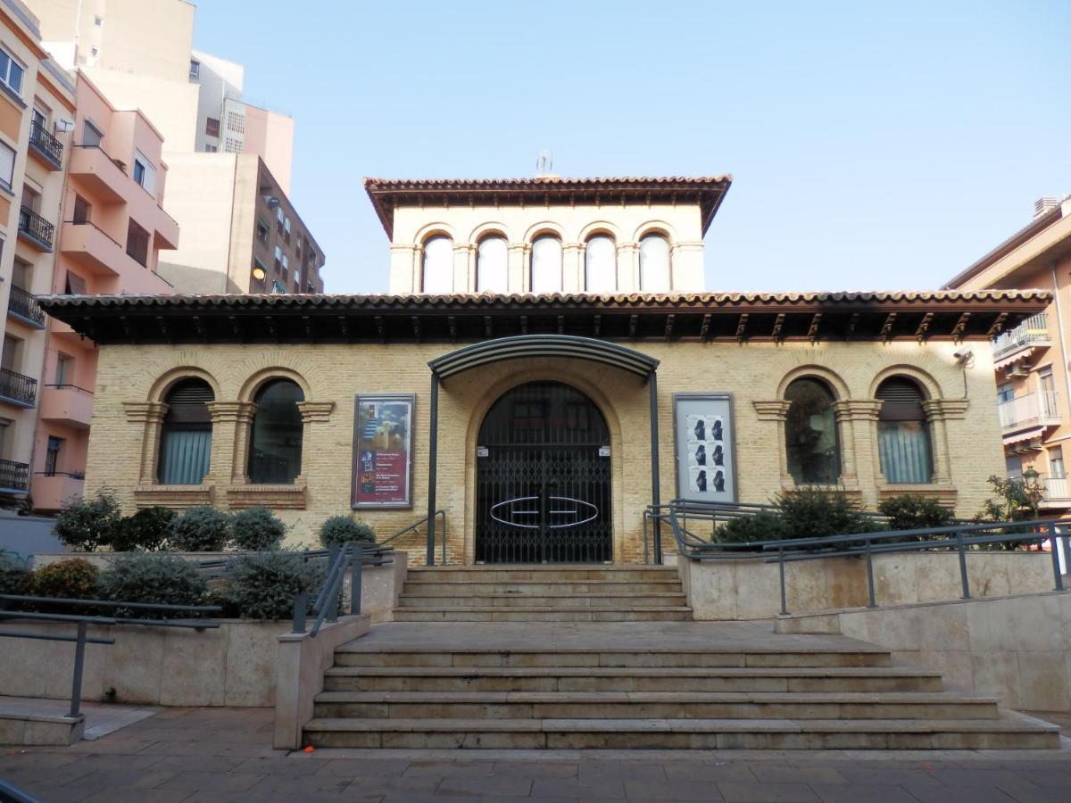 Апартаменти Apartamento Teatro Del Mercado Сарагоса Екстер'єр фото